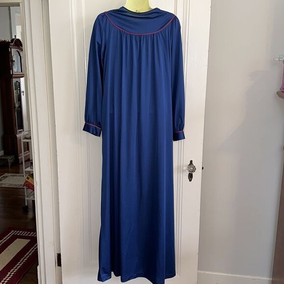 Vtg 60s/70s Shadowline navy blue & red nylon robe & nightgown set/embroidered - Picture 5 of 10